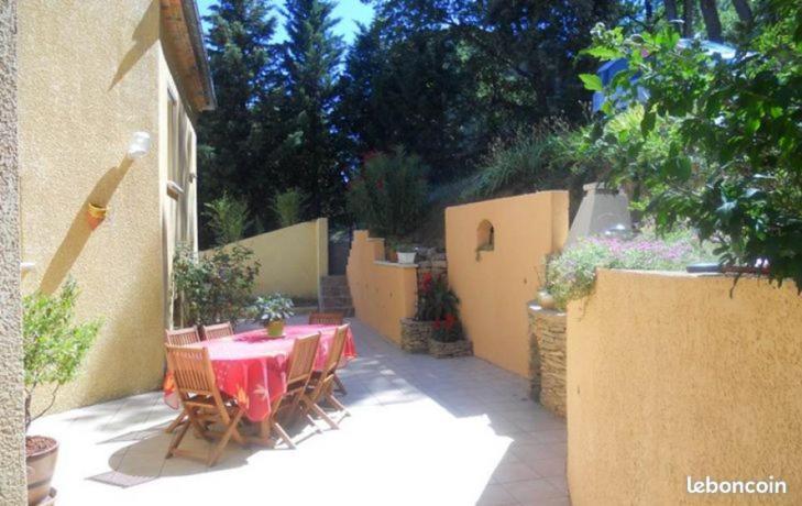 Chez Mamie Riclaude Bed & Breakfast Orsan Exterior foto